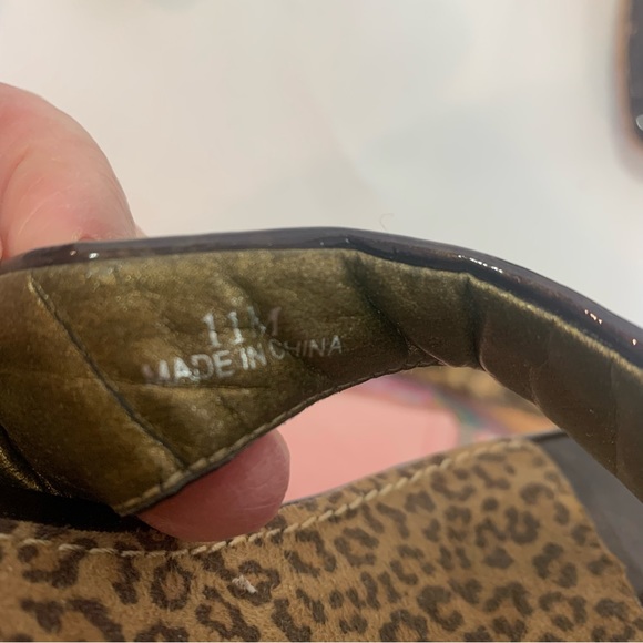 PAOLO chocolate brown patent wedge thong sandal with woven bottom size 11 - Picture 16 of 16